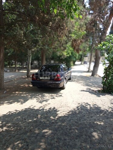 Mercedes C 180-12