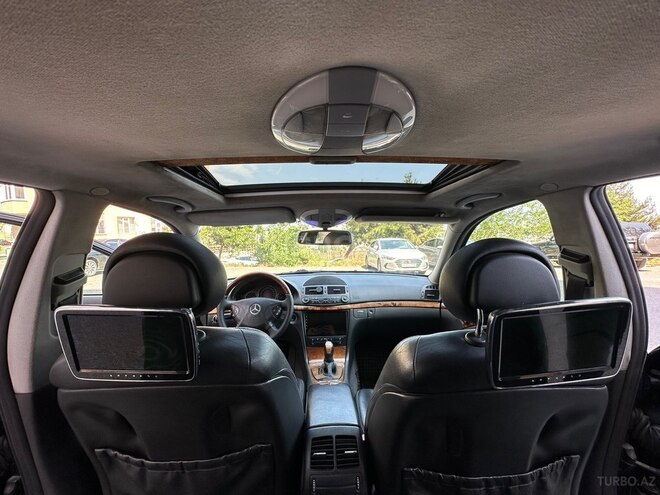 Mercedes E 320-10