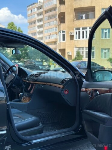 Mercedes E 320-12