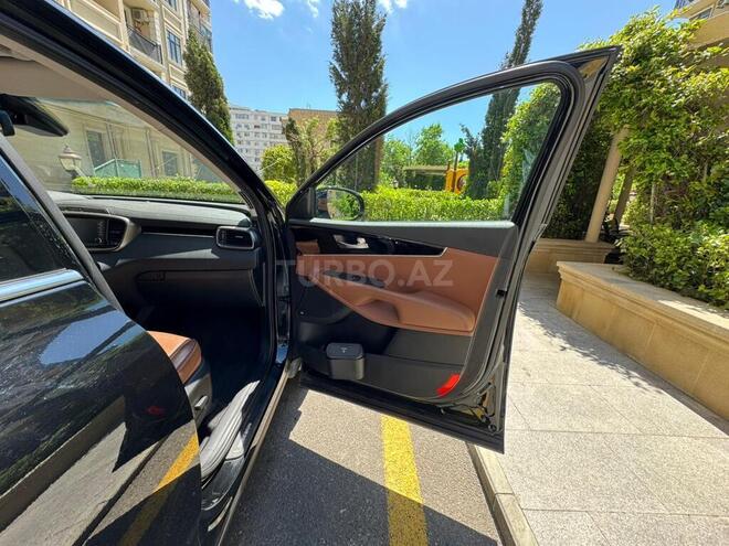 Kia Sorento-12