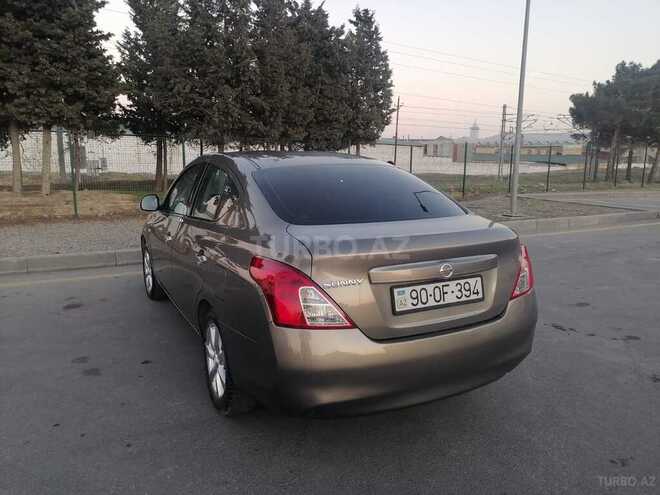 Nissan Sunny-8