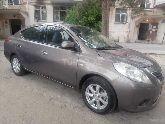 Nissan Sunny-17