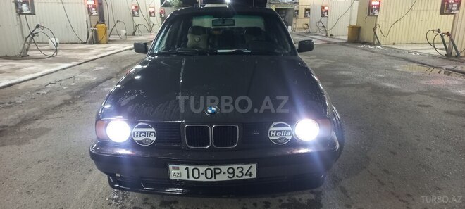 BMW 520-3