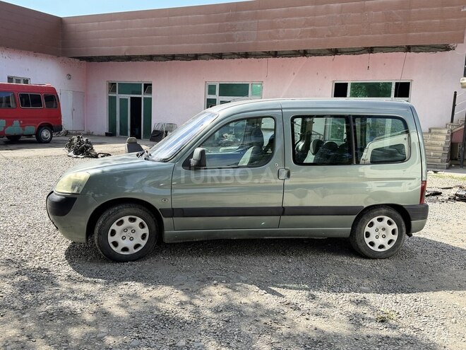 Peugeot Partner-6