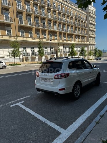 Hyundai Santa Fe-7