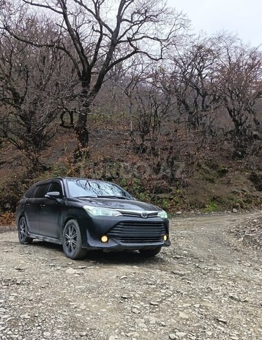 Toyota Corolla Fielder-4