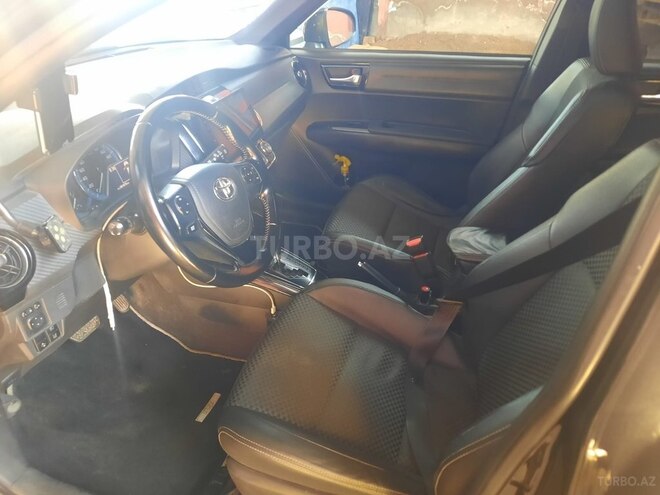 Toyota Corolla Fielder-13