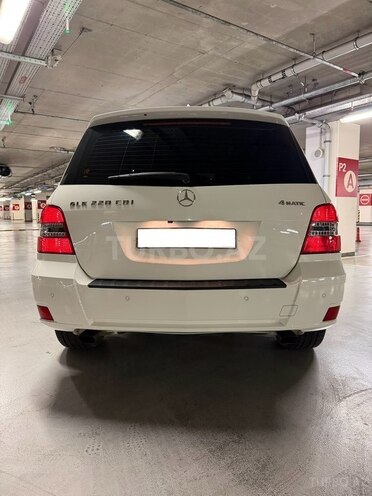 Mercedes GLK 250 4MATIC-7