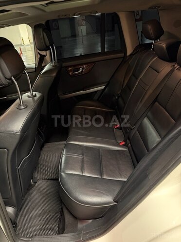 Mercedes GLK 250 4MATIC-12