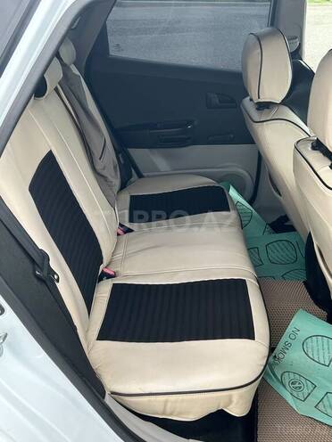 Kia Ceed-9