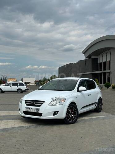 Kia Ceed-2