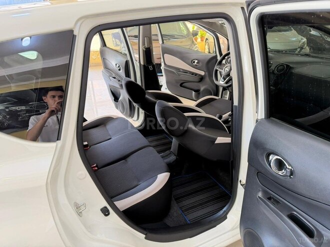 Nissan Note-11
