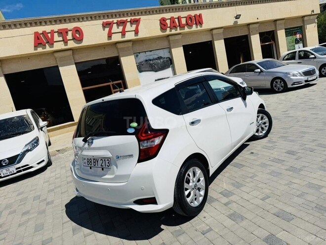 Nissan Note-6