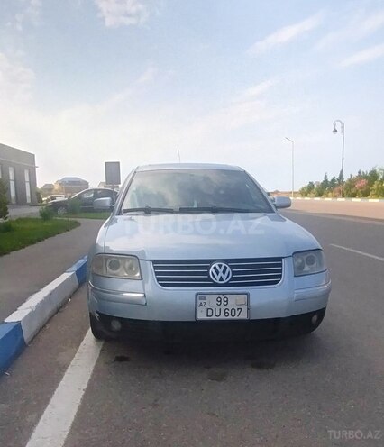 Volkswagen Passat-5