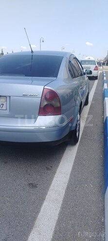 Volkswagen Passat-13