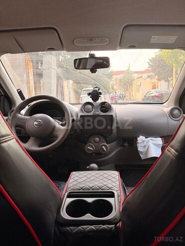 Nissan Sunny-5
