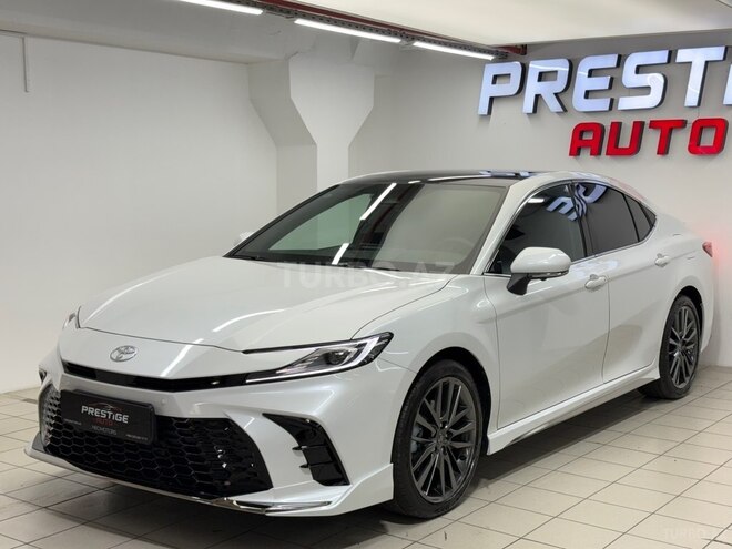 Toyota Camry-1