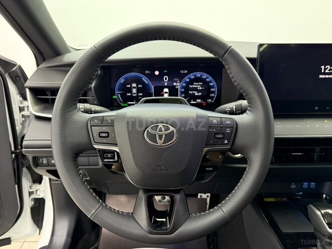 Toyota Camry-9