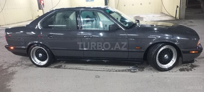 BMW 520-7