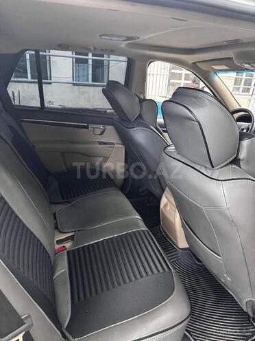 Hyundai Santa Fe-8