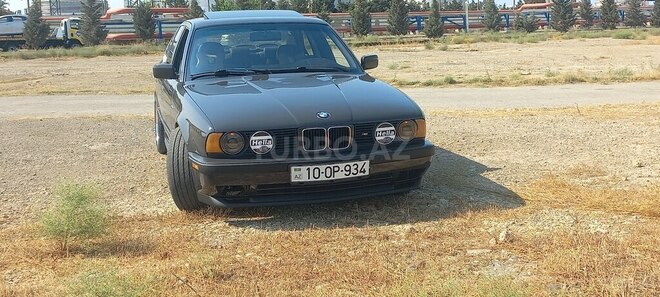 BMW 520-13