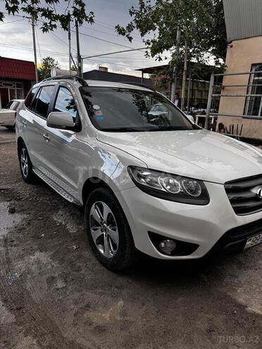 Hyundai Santa Fe-4