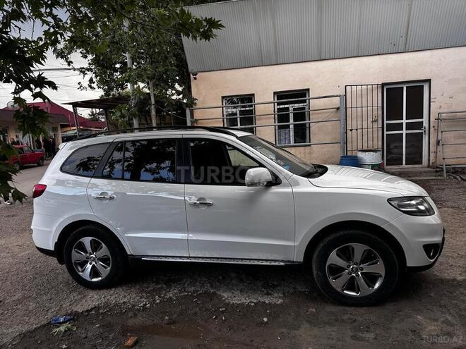Hyundai Santa Fe-3
