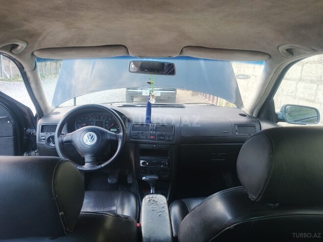 Volkswagen Jetta-7