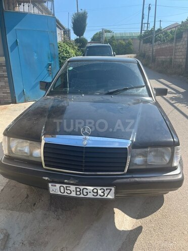 Mercedes 190-1