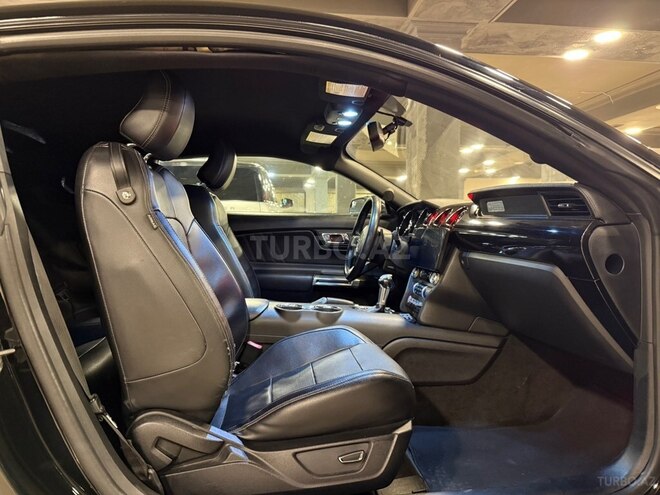 Ford Mustang-9