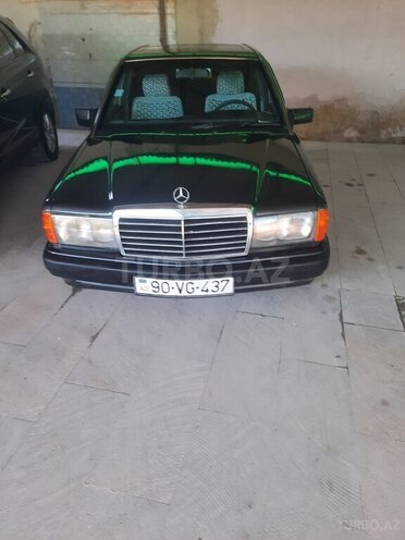 Mercedes 190-14