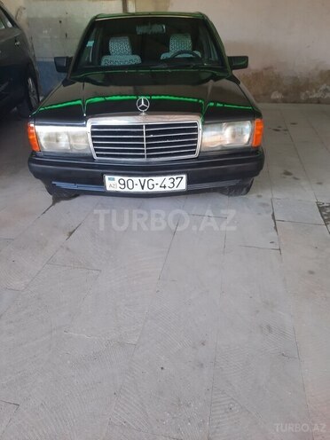 Mercedes 190-15