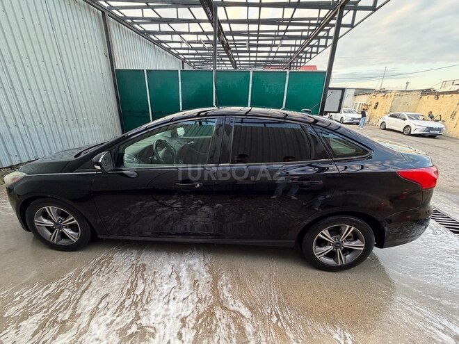 Ford Focus-3