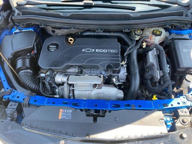 Chevrolet Cruze-8