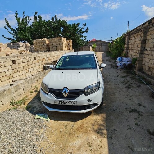 Renault Logan-1