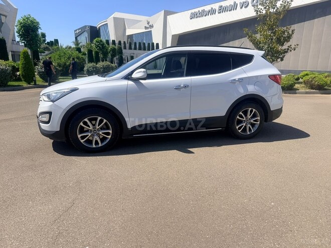 Hyundai Santa Fe-4