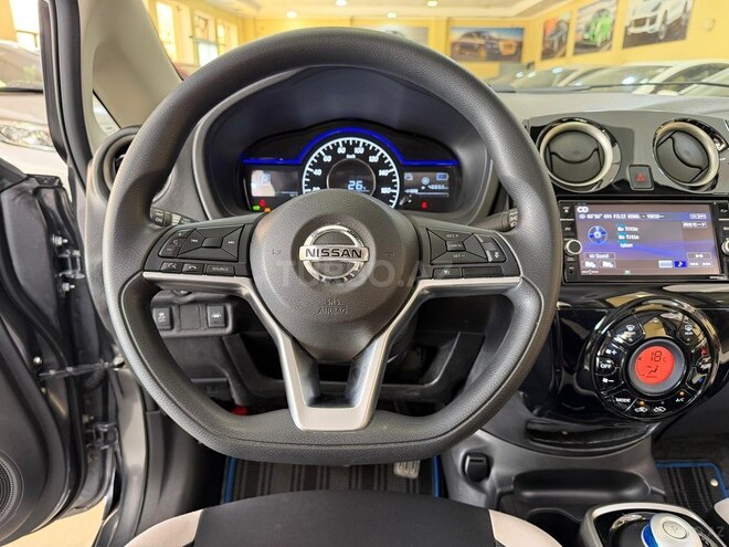 Nissan Note-10