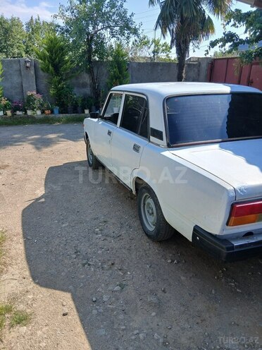 LADA (VAZ) 2107-5