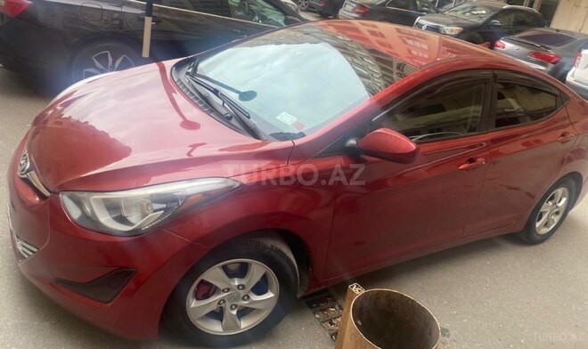 Hyundai Elantra-3