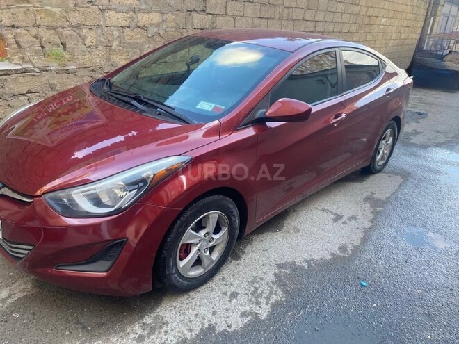Hyundai Elantra-9