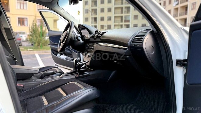 BMW 118-6