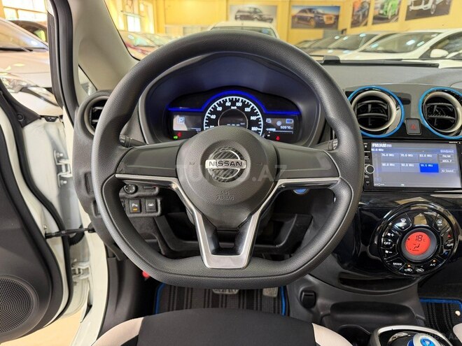 Nissan Note-9