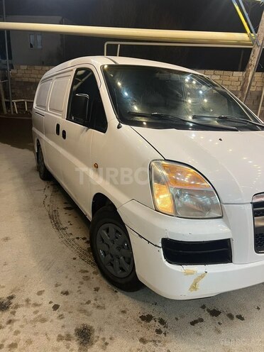 Hyundai H-1-7