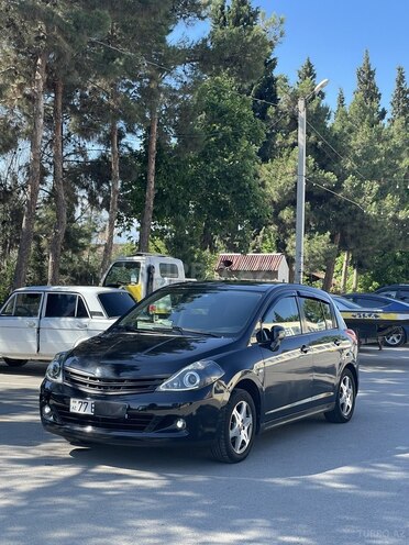 Nissan Tiida-2