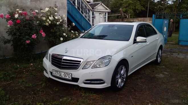 Mercedes E 220-4
