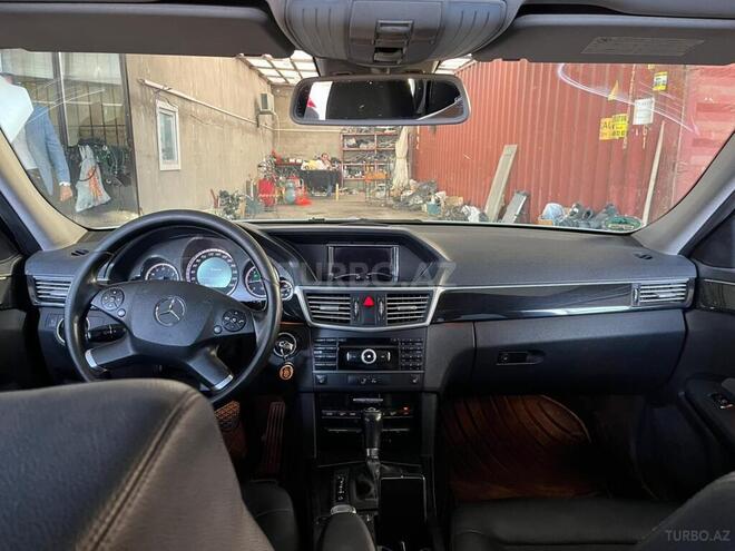 Mercedes E 220-5