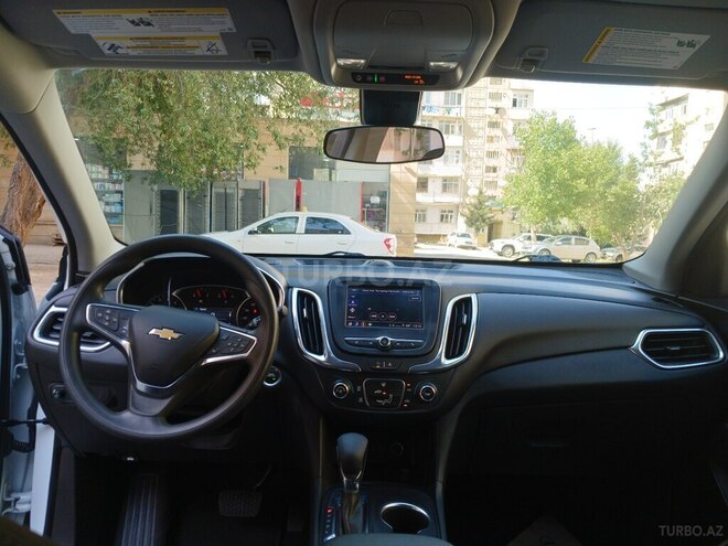 Chevrolet Equinox-8