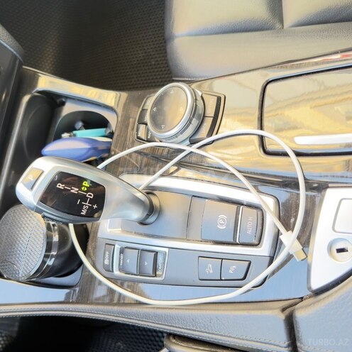 BMW 525-11