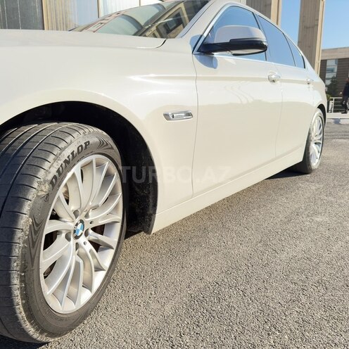 BMW 525-9