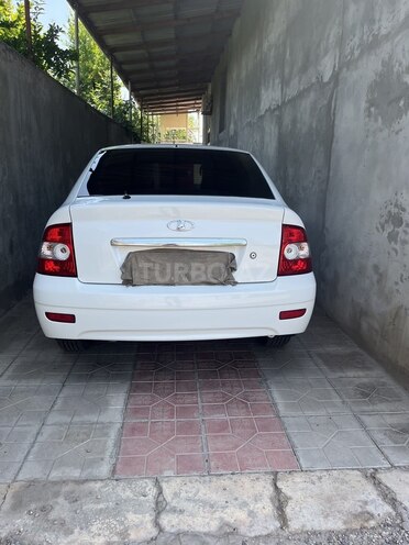 LADA (VAZ) Priora-8